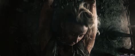 Sexy Milf MILLA JOVOVICH Ballbusting Stomp Kick In The Balls In The Lost Lands Kari Milla