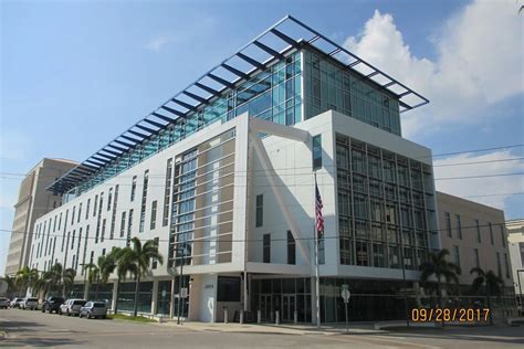 June 12th Sarasota Cattlemen Rd: Police Uncover a Hidden Secret - 7sjbzen