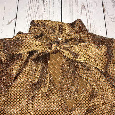 Original Penguin Real Silk Pussy Bow Print Gem
