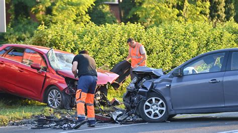 FOTO Tri auta se sudarila na Aleji Bologne petero ljudi ozlijeđeno