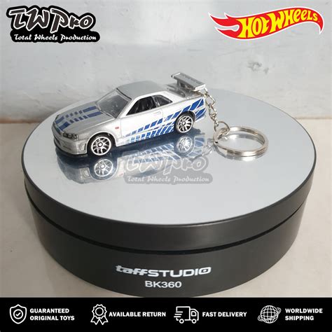 Gantungan Hot Wheels Fast And Furious Keychain Nissan Skyline Gt R Bnr R Keyring