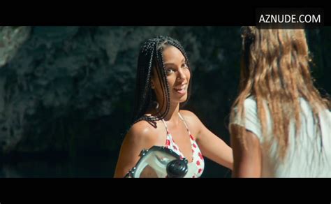 Sistine Rose Stallone Sophie Nelisse Brianne Tju Corinne Foxx Bikini Scene In Meters Down