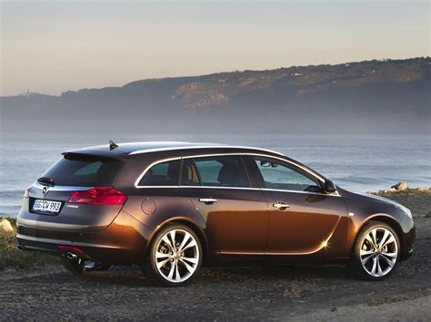 Opel Insignia Sports Tourer Specs And Photos 2009 2010 2011 2012
