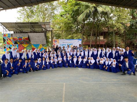 Prodi ABI Semarakan Giat EXPO Kewirausahaan dan Bazar 2024 - Politani
