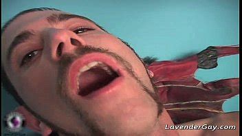 Un Tipo Maric N Con Un Piercing En La Salchicha Video Gay Xvideos
