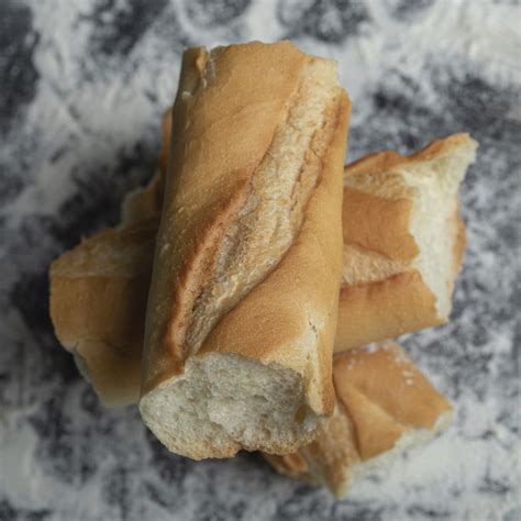 Bagietka francuska - Pracownia Naturalnego Pieczywa