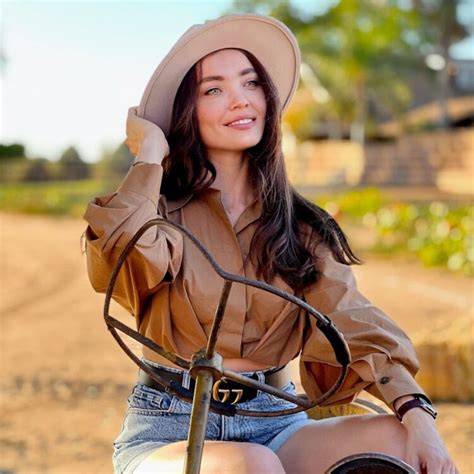 3 Hot Sexy Alina Prokuda Bikini Pics