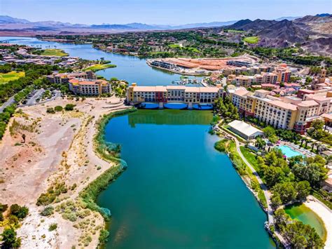 A Waterfront Paradise Lake Las Vegas Lauren Paris Simply Vegas