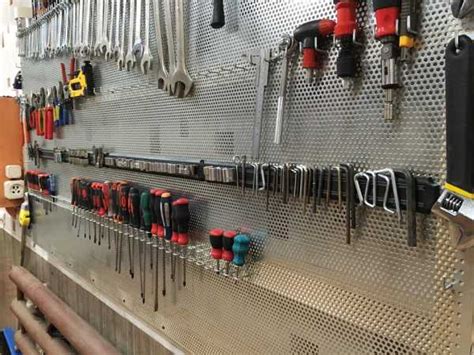 Стеллажи для инструмента своими руками – Полка для инструмента - 125 ...