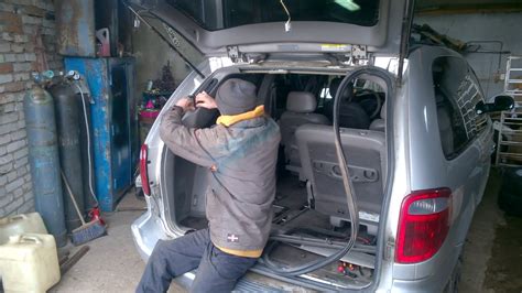 Механизм поднятия задней двери Крайслер Вояджер,Таун Кантри,Додж ...