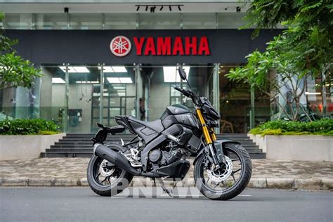 M T Naked Bike D Ng Mt C A Yamaha T I Vi T Nam C Nh Ng S N Ph M N O