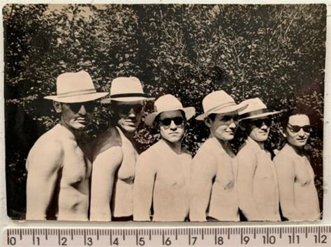 Shirtless Men Affectionate Guys Beefcake Jock Muscle Gay Interest