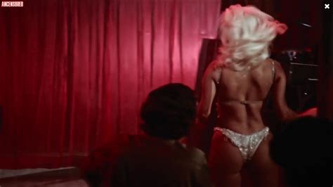 Naked Perla Faith In Verano Salvaje