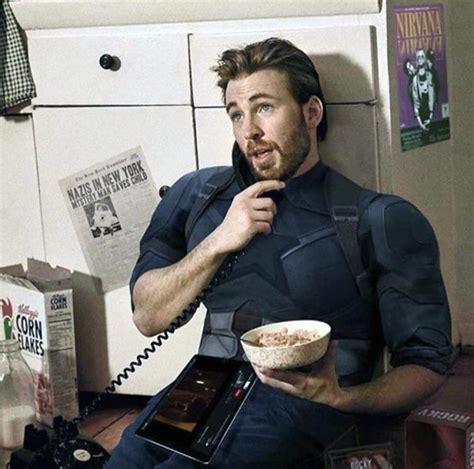 Chris Evans Nude Leaked Pic Captain America Is Big Scandal Planet