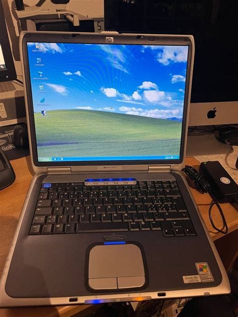 Alter Hp Ze Laptop Windows Xp Neu Inst Mit Floppy Kaufen Auf Ricardo