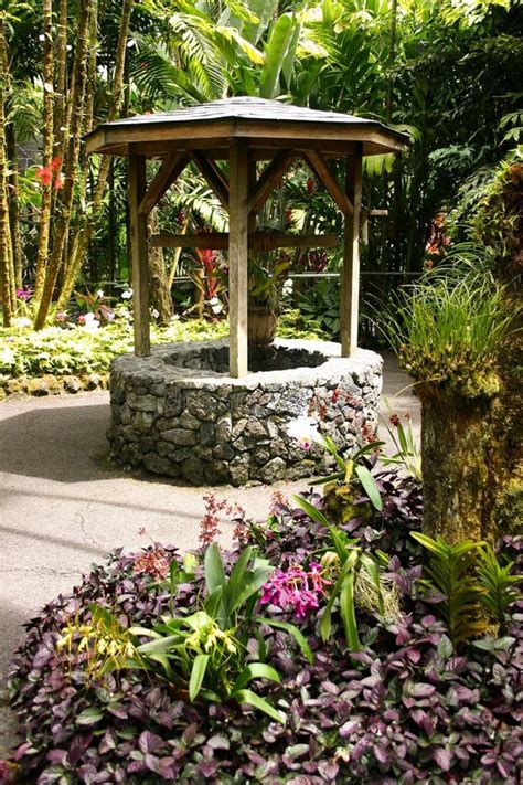 387 Garden Wishing Well Stock Photos Free And Royalty Free Stock Photos