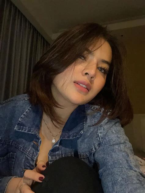 Foto Diminta Jadi Istri Razman Arif Nasution Ini Potret Cantik Iqlima