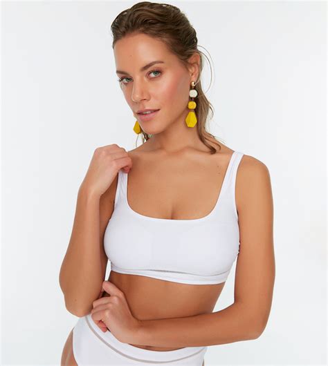 Buy Trendyol Mesh Detailed Bikini Top In White Thstreet Qatar
