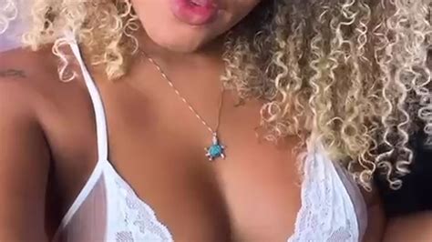 Riri Brunnete S Sex Videos Recorded Cam Shows Stripchat