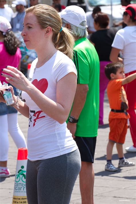 Round Ass Blond In Tight Lycra PAWG