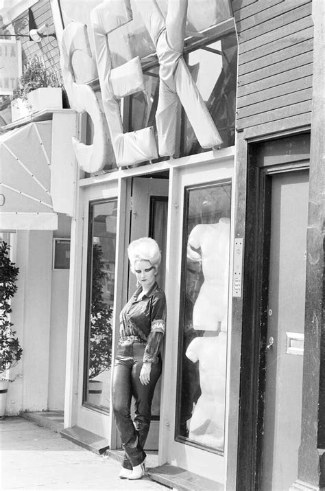 How SEX Was Recreated In FX S Sex Pistols Series Pistol Thrillist