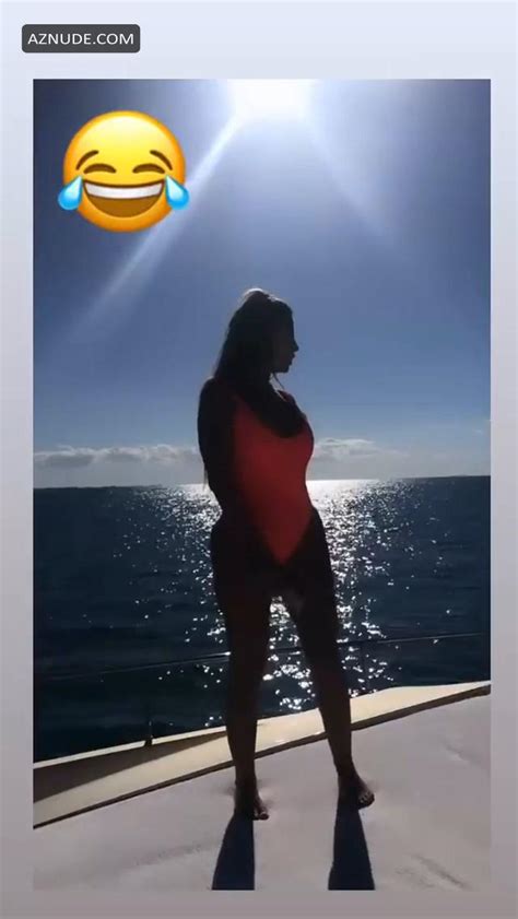 Larsa Pippen Shows Off Her Famous Curves In A Bright Orange Bikini On A
