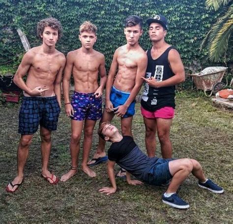 Qual Dos Novinhos E O Mais Bonito Amino Gay Amino