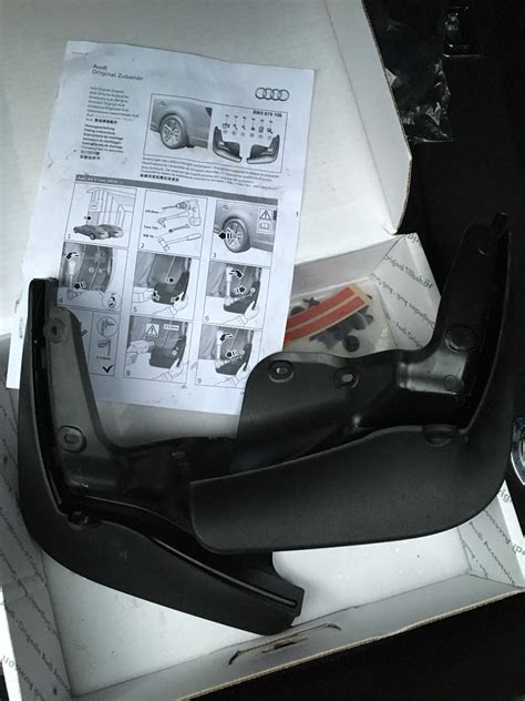 8W5075106 комплект брызговиков S-li VAG | Запчасти на DRIVE2