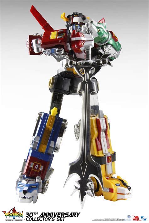 Voltron 30th Anniversary Die-Cast Light-Up Action Figure