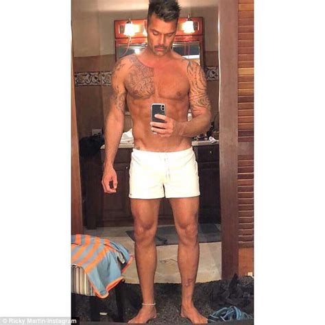 Ricky Martin Was Turned On In Sex Scenes For Versace Biopic Daily Mail Online