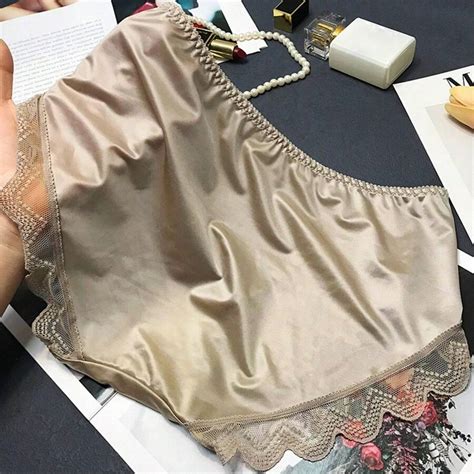 Soft Ice Silk Underwear Lightweight Satin Sexy Panties Lacy Panties Bow Lingerie Ruffle Panties