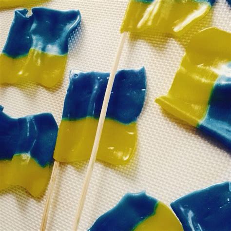 Україна незалежна. Карамель на палочці