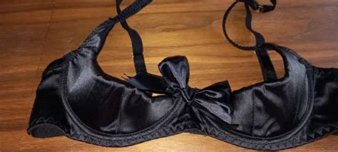 LINGERIE SEXY ÉROTIQUE Ensemble noir soutien gorge demi seins nus et son string EUR 25 00