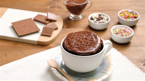 A Gazeta Bolo De Caneca Cobertura De Chocolate Fica Pronto Em 5