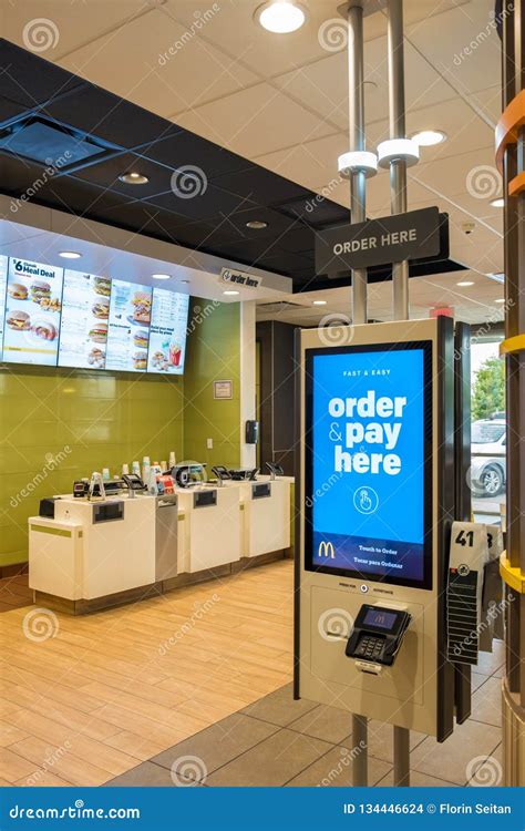 San Antonio Tx Usa November 9 2018 Interior Of A Mcdonald`s