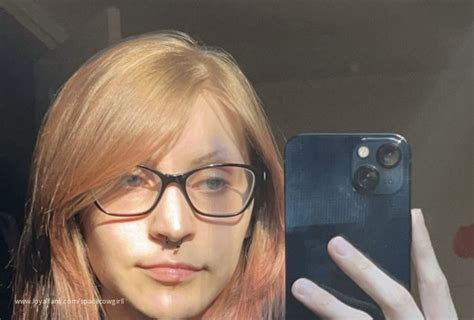 Nude Yoga Squat Sesh With Me SpaceCowgirll Official Profile Loyalfans