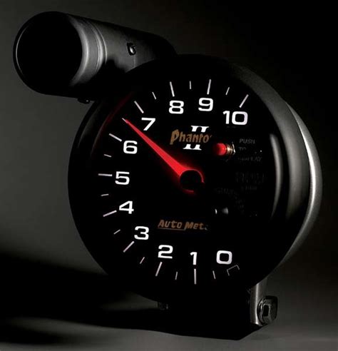 Phantom Ii Series Pedestal Mount Tachometer W External Shift Lite