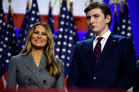 El Look Cl Sico De Melania Trump Para Celebrar La Victoria Electoral