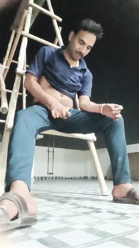 Indian Desi Hairy Step Daddy Enjoy Morning Shawer With Friends And Live Sex With Friends And