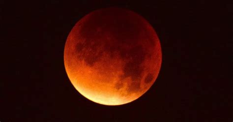 A 'blood moon' will light up the sky tonight - and this is the best ...