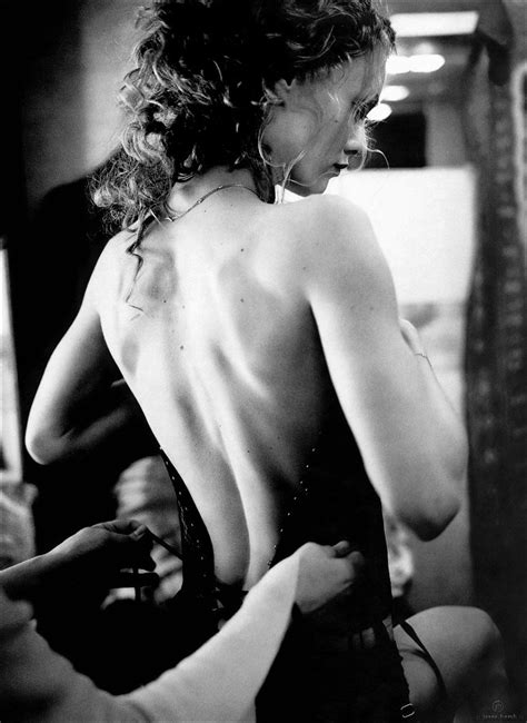 Naked Ванесса Паради Added by jyvvincent