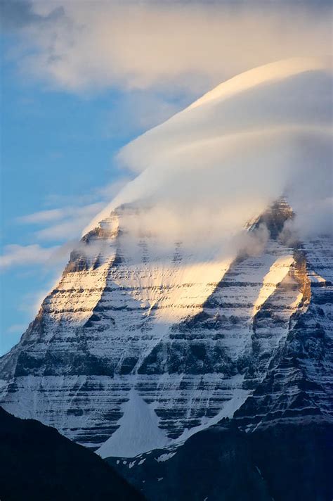 Mount Robson Photograph by Ken McAllister - Pixels