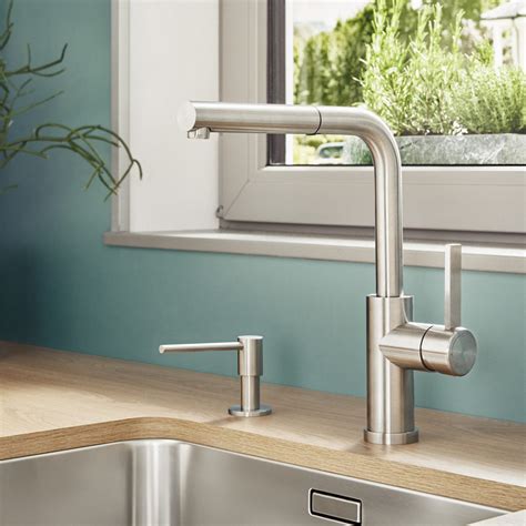 Premium Edelstahl Armatur fürs Fenster von BLANCO - Küchenfinder