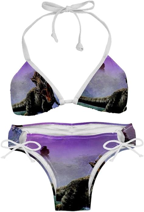 Hot Sexy Fangs Bikini Pics