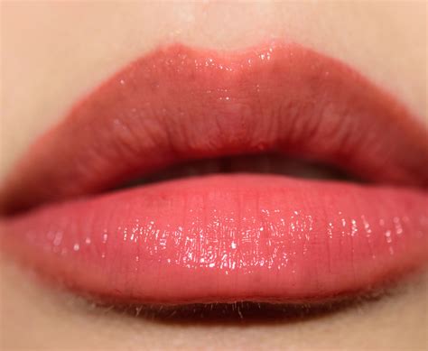 Ysl Illegal Rosy Nude Water Stain Glow Glossy Stain Review Swatches