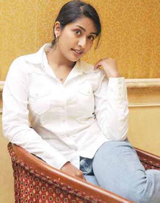 Sexy Actress Navya Nair Hot Pictures Unseen Photos Wallpapers Latest Photos Exclusive