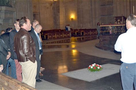 Look who visited Franco’s tomb… | News of the Restless