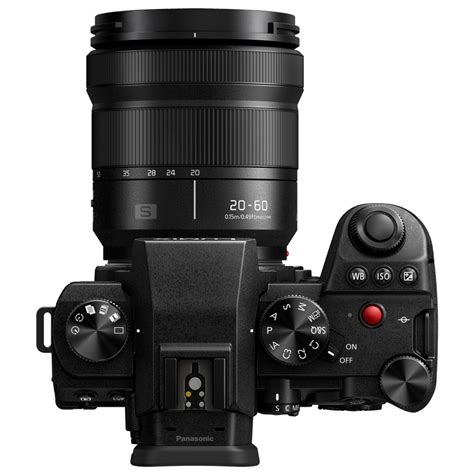 Panasonic Lumix DC-S5 II + Lumix S 20-60mm F/3.5-5.6