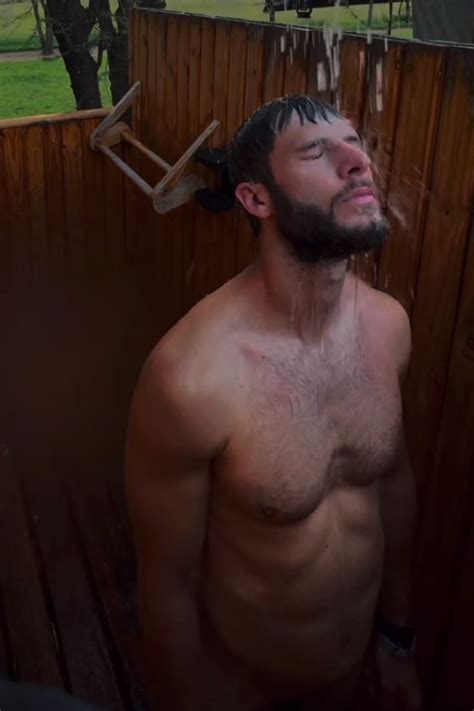 Spycam Naked Shower In The Nature ThisVid