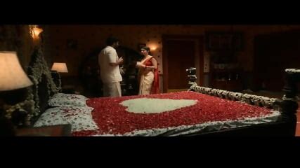 Indian Bueatiful Girl Semi Nude